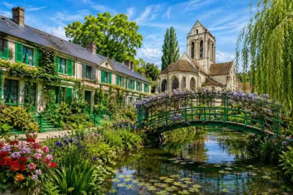 Monet’s Giverny & Van Gogh Village: Full-Day Tour from Paris